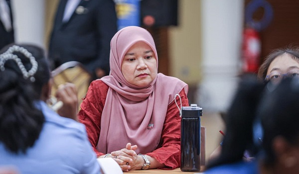 KPM mengucapkan takziah kepada keluarga mangsa /Foto FB Fadhlina Sidek